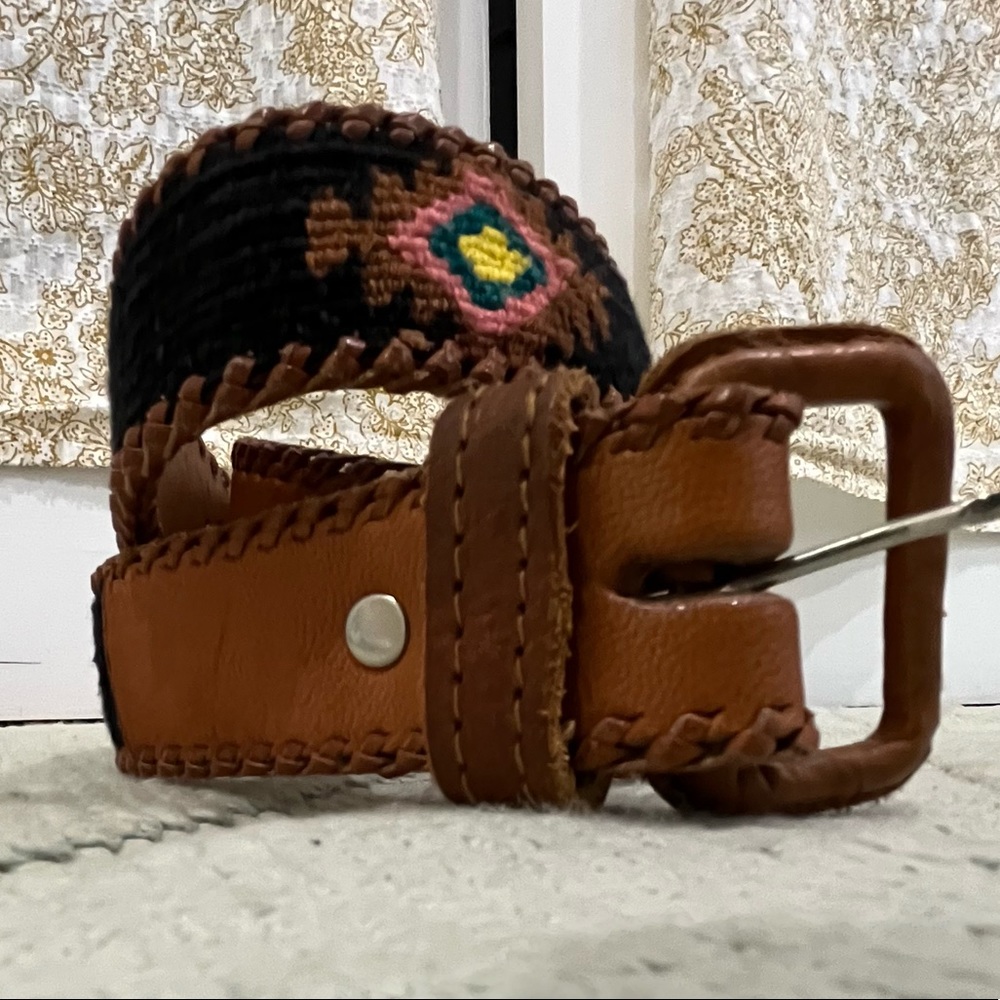 Vintage Leather and textile belt with Aztec/Navajo-design.
